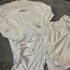 asics 長袖シャツ＆ショートパンツ セット 140