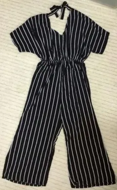 ストライプ オールインワン サロペット ロンパース ブラック 新品 タグ付き