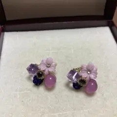 ハンドメイド ピアス 花モチーフ