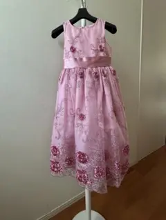 ceci kid ピンク刺繍ドレス　華やか　発表会　値下げしました