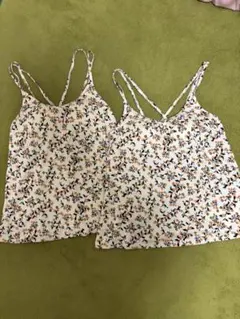UNIQLO 花柄キャミソール 2枚セット カップ付き✮ 新品✮ Mサイズ