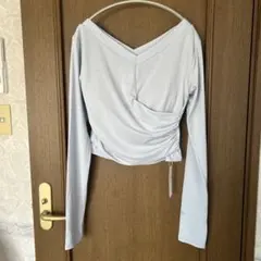 SUKALA カップ付きギャザークロストップス サックス M - メルカリ