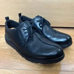 ブラックレザー カジュアルシューズ
