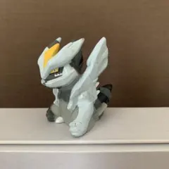 ポケモンキッズ　ブラックキュレム　ソフビ指人形