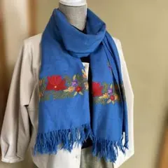 花柄刺繍青色ストール
