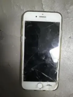 ジャンク】iPhone SE 第3世代 128GB 箱付き 画面割れ 動作品 - メルカリ