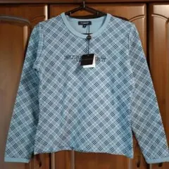希少品✧新品✧ BURBERRYロンドン 青 チェック柄 長袖カットソー M相当のサムネイル