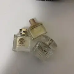 VERSACE ミニ香水　お試し　セット　アレッサンドロ・デラクアのサムネイル