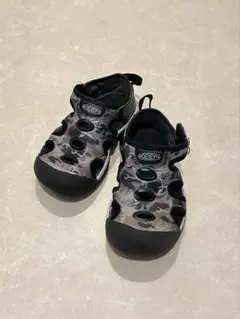KEEN 16cm サンダル　ブラック　水陸両用
