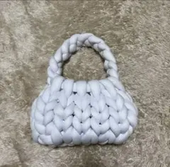 バッグ　マンドゥバッグ　韓国　ホワイト