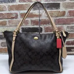 COACH コーチ ショルダーバッグのサムネイル
