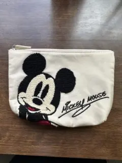 サガラ刺繍ミッキーマウスポーチ