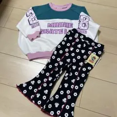 【新品未使用品】ディズニー　ミニー　ベビー　トレーナー　フレアパンツ　80サイズ
