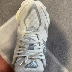 New Balance 990 ホワイト/グレー スニーカー