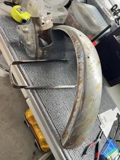 z250ft フロントフェンダー　純正のサムネイル