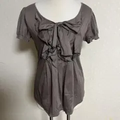 NARACAMICIE フロントリボン フリル 半袖カットソー ブラウン 美品のサムネイル