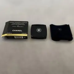 シャネル　プードゥル ユニヴェルセル コンパクト　プレストパウダーのサムネイル