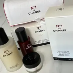 新品未使用】限定ポーチセットCHANEL N°1 DE CHANEL 美容液 - メルカリ
