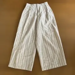 GU ベージュストライプワイドパンツ　Sサイズ