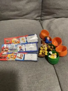 チョコエッグ　スーパーマリオブラザーズ　クッパ　マリオ　ネコマリオ　タヌキマリオ