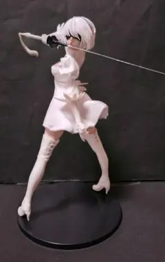 ニーア オートマタ　白の契約Ver. 2B　フィギュア　高さ18cm