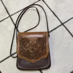 ブラウンショルダーバッグ