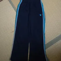 ジャージ　長ズボン　140  ディズニー
