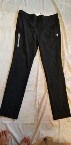 New Balance　ストレッチストレートパンツ　ウエスト80~84