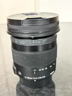 【中古】SIGMA 17-70mmF2.8-4 DCニコンFマウント(おまけ付)のサムネイル