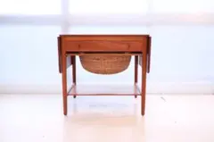 HANS J. WEGNER ソーイングテーブル　AT33 ハンスウェグナー