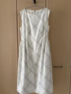 CELFORD ホワイト チェック柄 ノースリーブワンピース