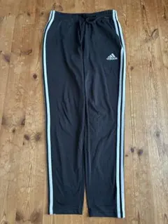 adidas アディダス トラックパンツ 刺繍ロゴのサムネイル