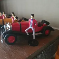 ルパン三世 フィギュアとクラシックカー ミニカー