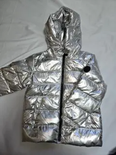 GAP　メタリックシルバー　ダウン　キッズ 110cm　5years