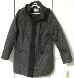 【レディースアウター】 キルティングコート・グレー〈M～L〉未使用タグ付き