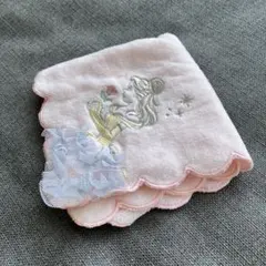 《新品/未使用》ディズニー　プリンセス　美女と野獣　ベル　ハンドタオル