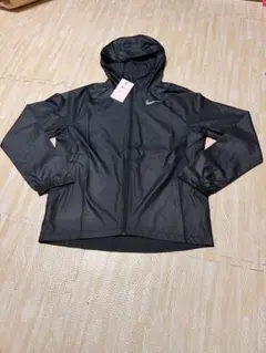 M☆新品☆ ナイキ　エッセンシャル フーデッド 軽量薄手ランニングジャケット