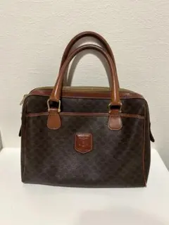 セリーヌ　マカダム　ボストン