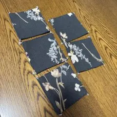 ハンドメイド　花柄 布製コースター 5枚セット