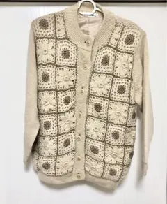 花柄レース編みカーディガン ベージュ