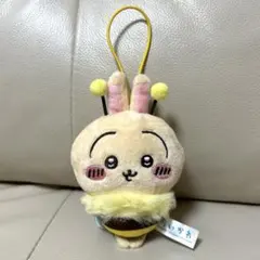 ちいかわ　ハチさんぬいぐるみ　うさぎ