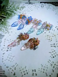 Item thumbnail for item 8a5ea96f-7116-4b23-87aa-8fda5004137e