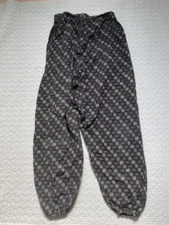 Item thumbnail for item 5fc67e47-c192-4adb-b37b-5996a8f7d1bd