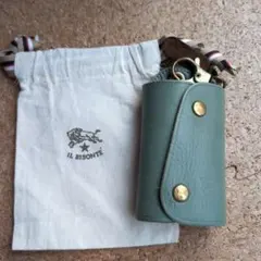 m*。様 IL BISONTE 限定色 セージ キーケース