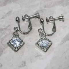 スクエア キュービックジルコニア イヤリング シルバー