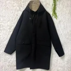 ユニクロ J.W.Anderson × UNIQLOリバーシブルフーデットコート