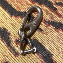 Item thumbnail for item 3578bd65-548b-44b4-8c61-3efb0951088f