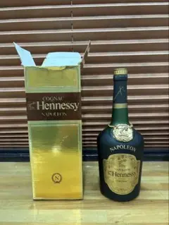 Hennessy NAPOLEON BRAS D'OR 80年代古酒 【未開栓】 - メルカリ