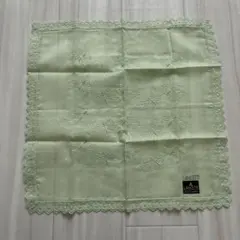 LANCETTI 蝶刺繍 ハンカチ 薄緑のサムネイル
