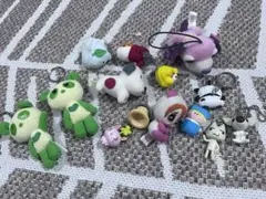 サンエックス等　ストラップ 13個セット　アフロ犬